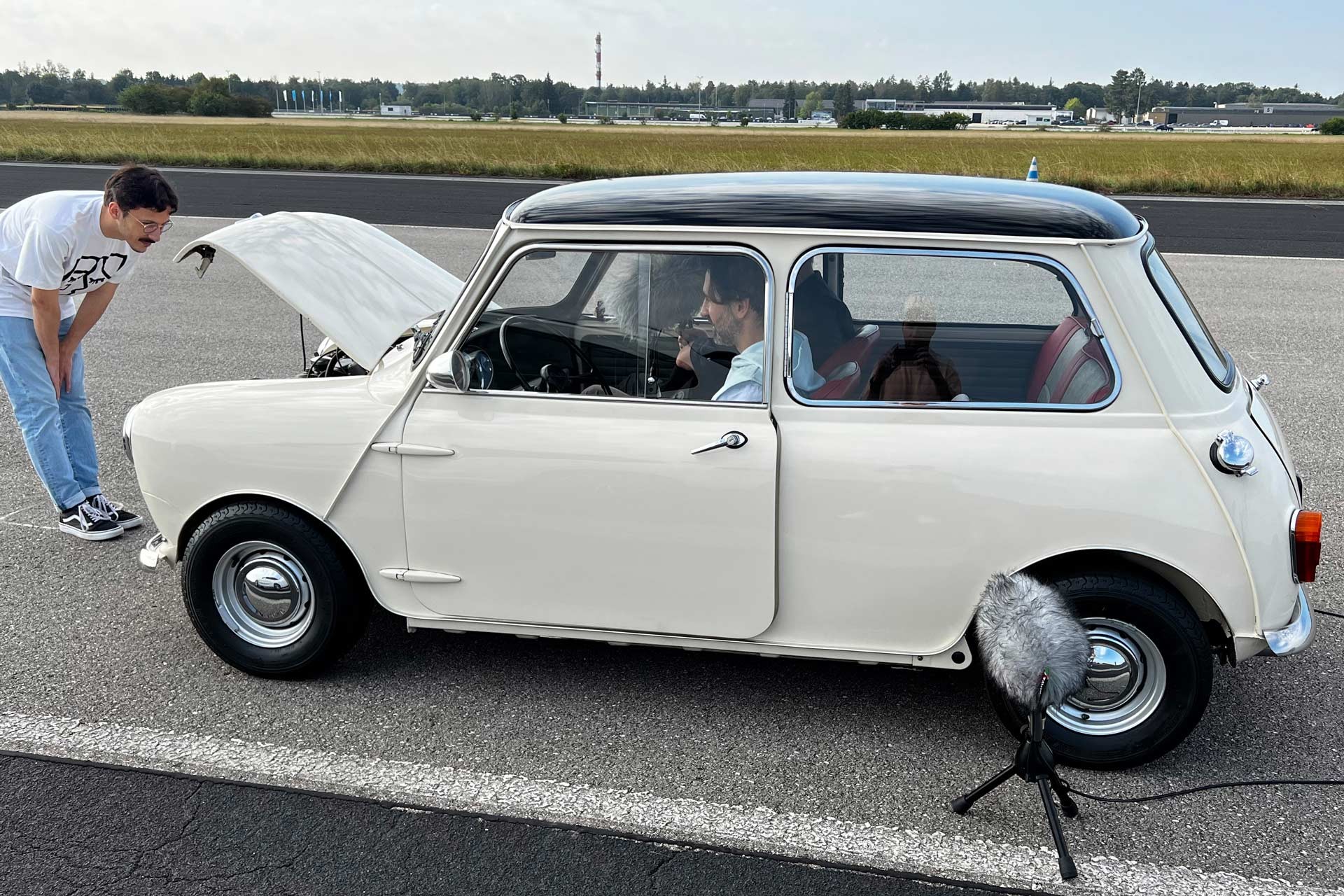 ניידות חשמלית ב-MINI - צליל - DNA אייקוני